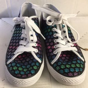 The animal rescue shoes